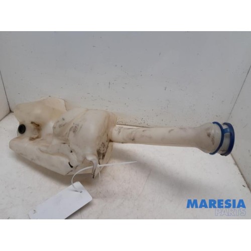 Citroen - Berlingo - Front windscreen washer reservoir