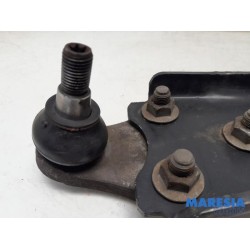 Peugeot - 3008 - Front lower wishbone, right