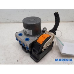 Peugeot - 3008 - ABS pump