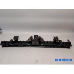 Peugeot - 3008 - Rear bumper bracket central