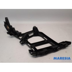 Peugeot - 3008 - Rear bumper bracket central