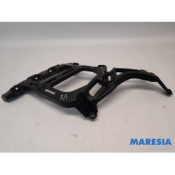 Peugeot - 3008 - Rear bumper bracket central
