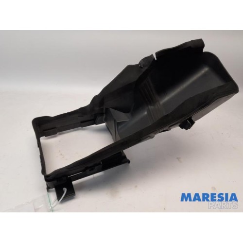 Peugeot - 3008 - Air funnel
