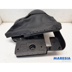 Alfa Romeo - Giulietta - Steering column cap