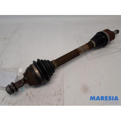 Citroen - DS4 - Front drive shaft, left