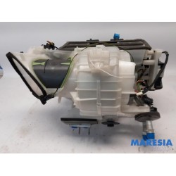 Citroen - DS4 - Heater housing