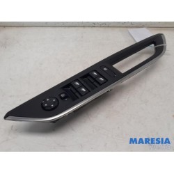 Peugeot - 3008 - Multi-functional window switch