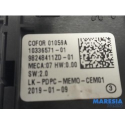 Peugeot - 3008 - Multi-functional window switch