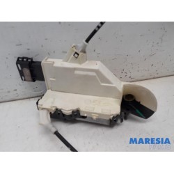 Peugeot - 3008 - Door lock mechanism 4-door, front left
