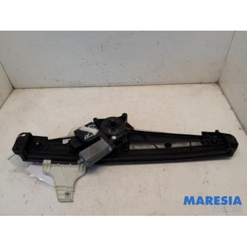 Peugeot - 3008 - Rear door window mechanism 4-door, right