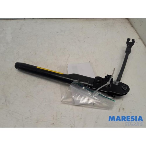 Peugeot - 3008 - Gordelspanner links