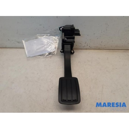Peugeot - 3008 - Accelerator pedal