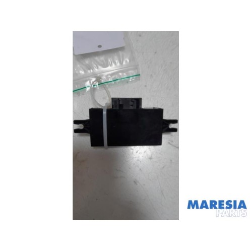 Peugeot - 3008 - Central door locking module
