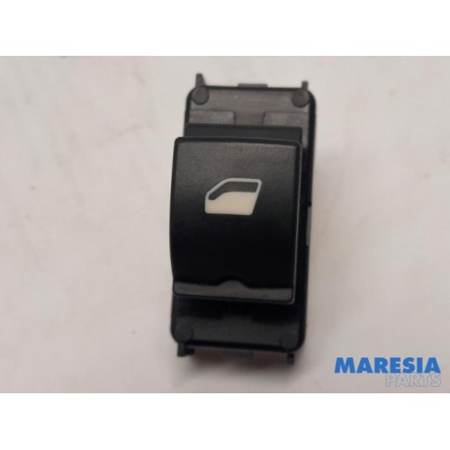 Peugeot - 3008 - Electric window switch