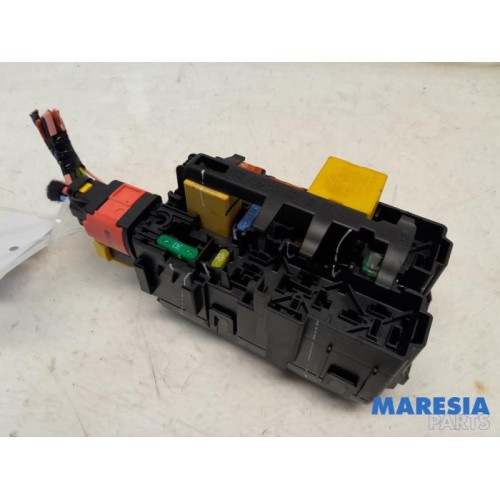 Peugeot - 3008 - Fuse box