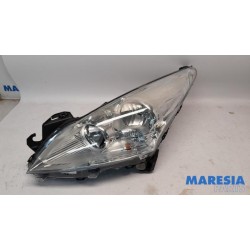 Peugeot - 3008 - Koplamp links