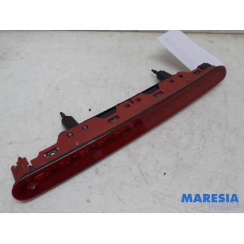 Peugeot - 3008 - Third brake light