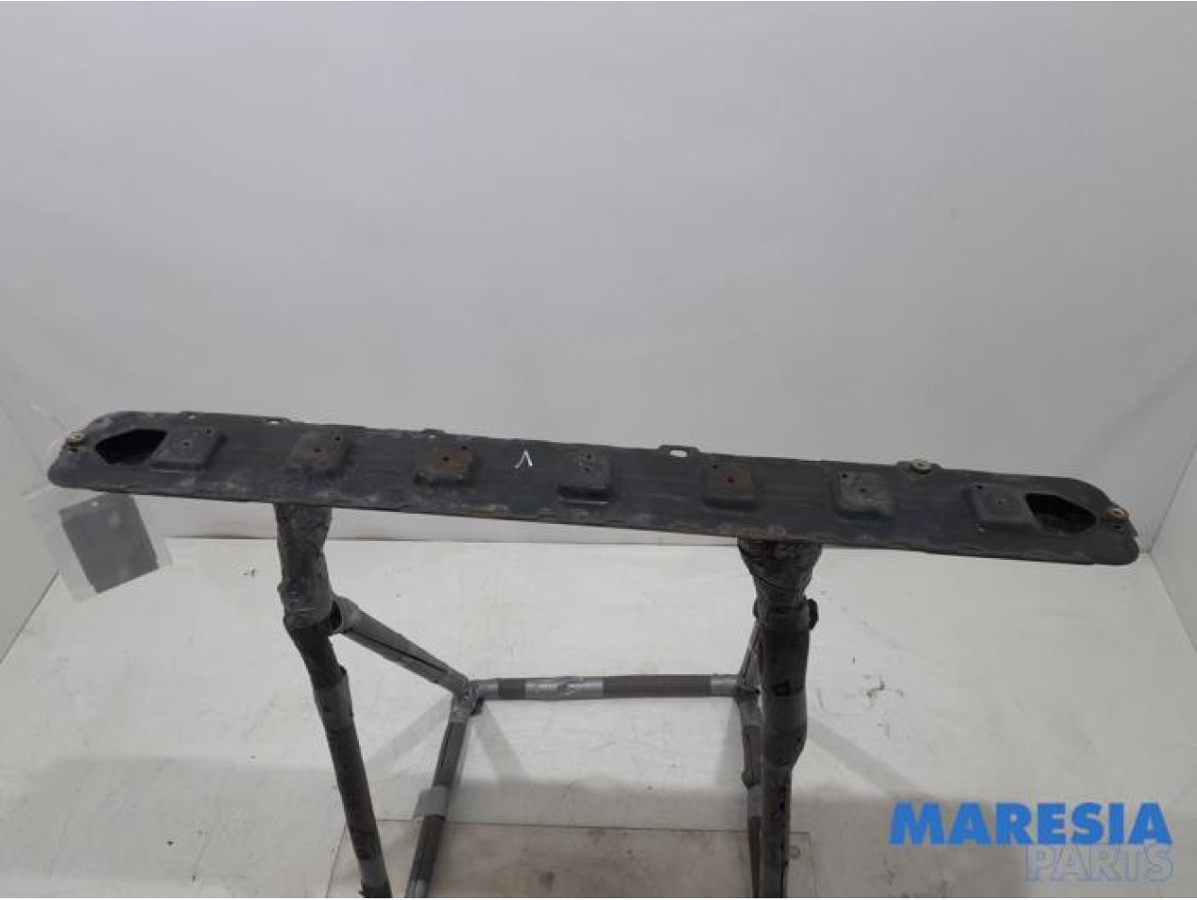 Lancia - Delta - Radiator bar