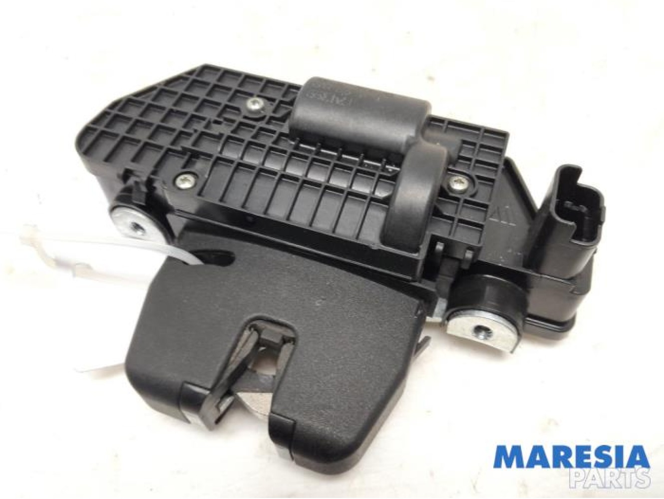 Peugeot - 3008 - Tailgate lock mechanism
