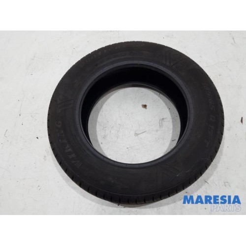 Peugeot - 208 - Tyre