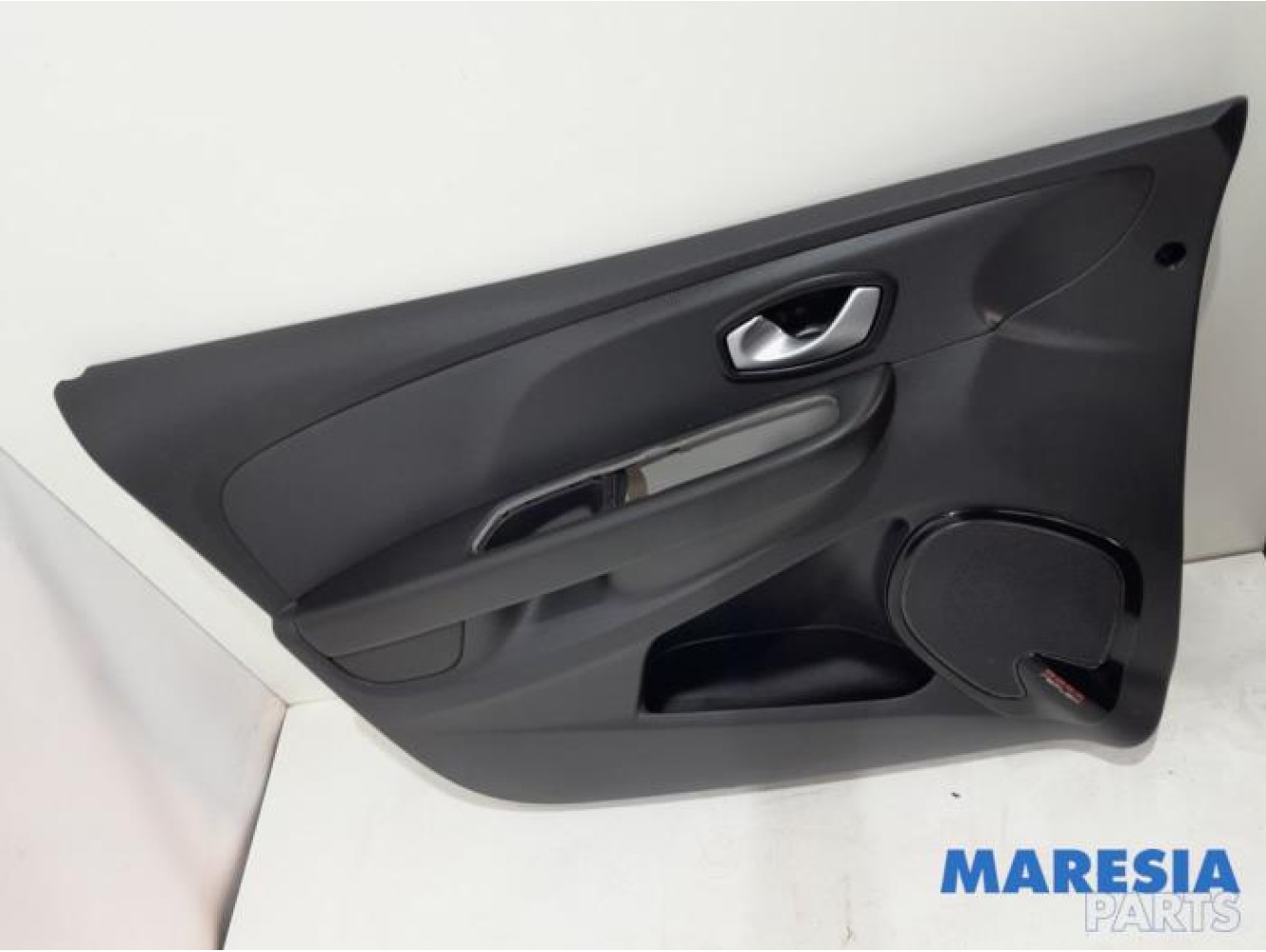 Renault - Clio - Door trim 4-door, front left
