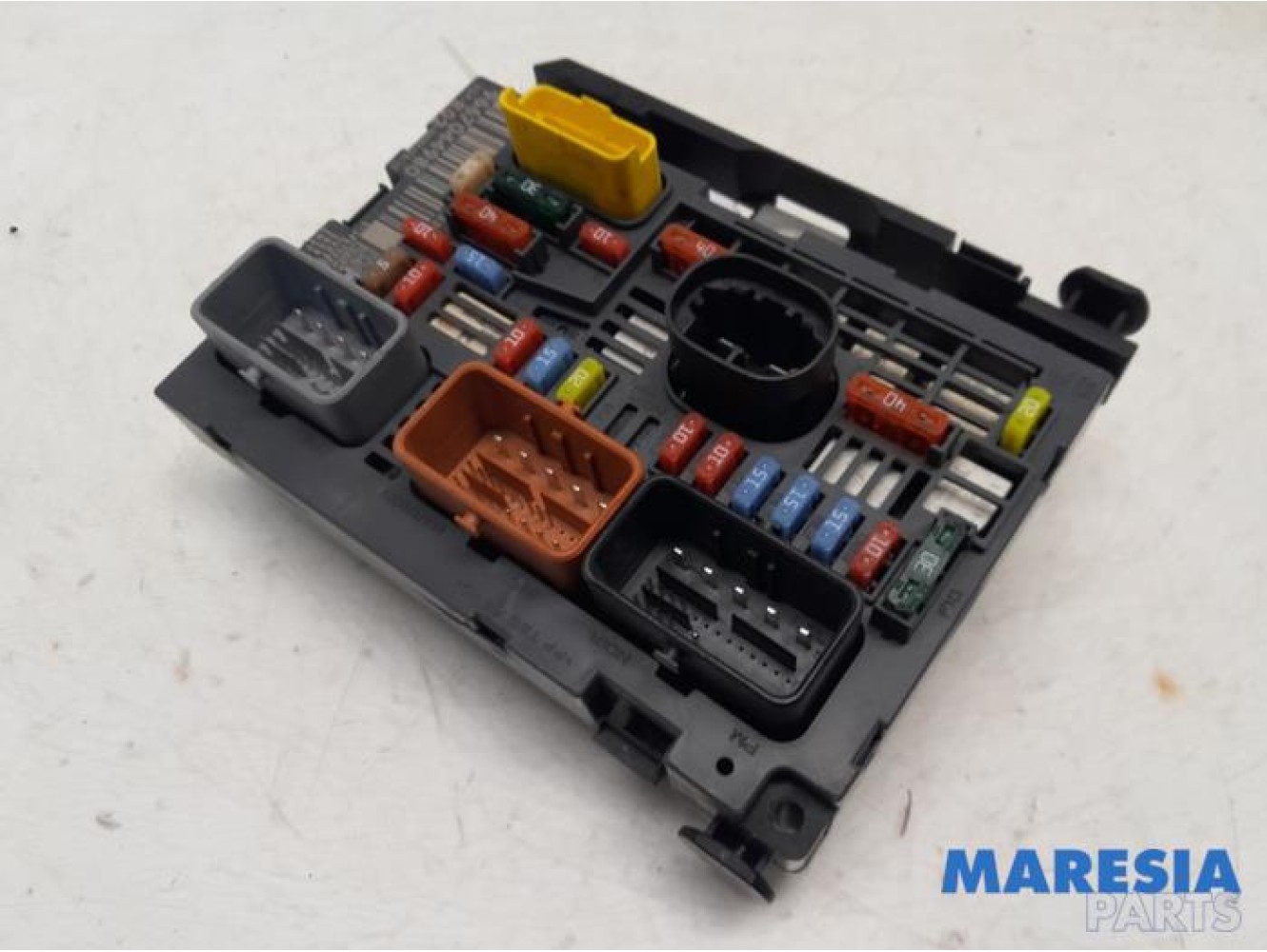Peugeot - 3008 - Fuse box