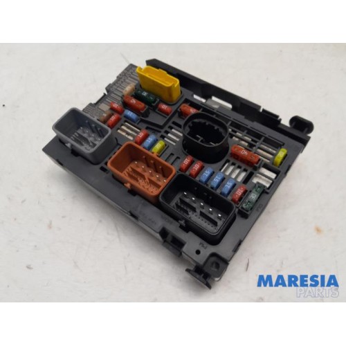 Peugeot - 3008 - Fuse box