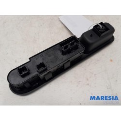 Peugeot - 3008 - Multi-functional window switch