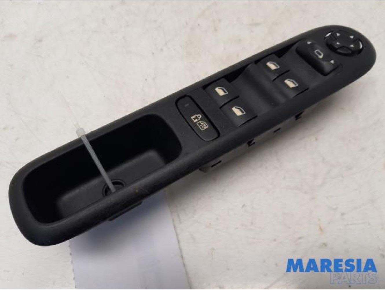 Peugeot - 3008 - Multi-functional window switch