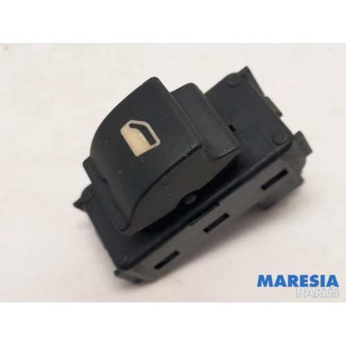 Peugeot - 3008 - Electric window switch