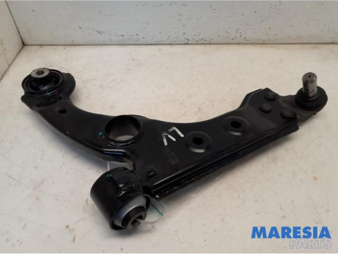 Alfa Romeo - Giulietta - Front lower wishbone, left