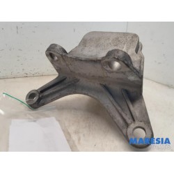 Alfa Romeo - Giulietta - Engine mount