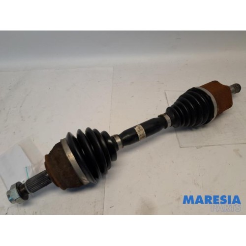 Alfa Romeo - Giulietta - Aandrijfas links-voor
