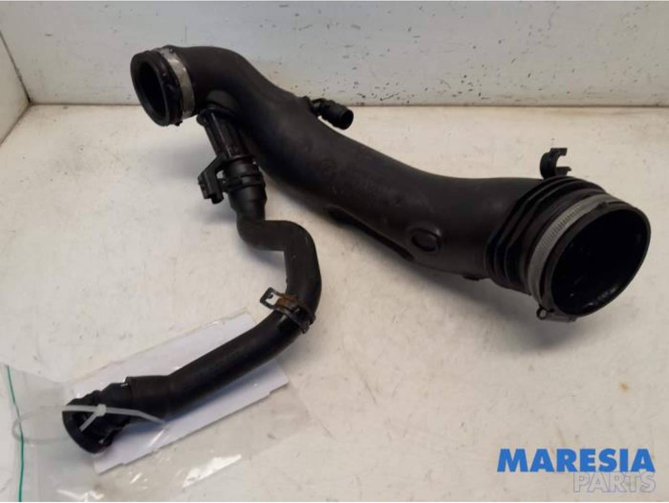 Peugeot - 3008 - Air intake hose