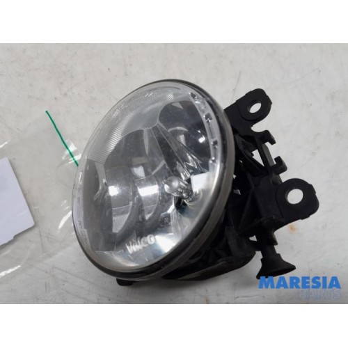 Renault - Clio - Fog light, front right