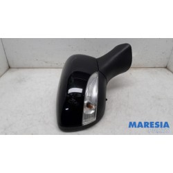 Renault - Clio - Wing mirror, right