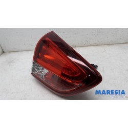 Renault - Clio - Achterlicht links