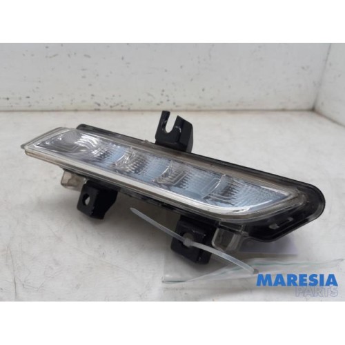 Renault - Clio - Daytime running light, left