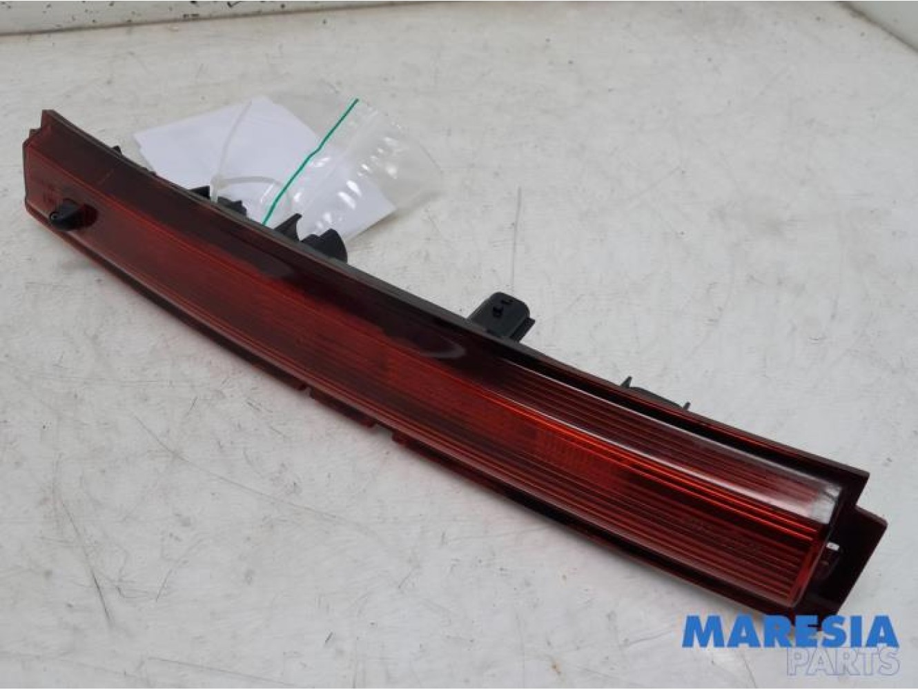 Renault - Clio - Third brake light