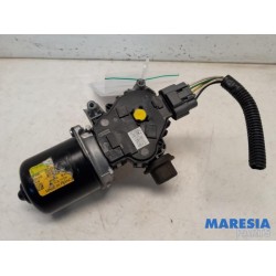 Renault - Clio - Front wiper motor