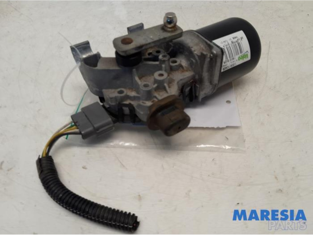 Renault - Clio - Front wiper motor