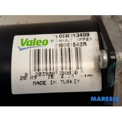 Renault - Clio - Front wiper motor