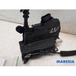 Renault - Clio - Door lock mechanism 4-door, front left