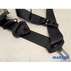 Renault - Clio - Front seatbelt, right