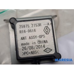 Renault - Clio - GPS Antenne