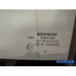 Renault - Clio - Quarter light, front left