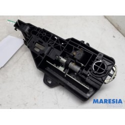 Renault - Clio - Front door handle 4-door, right