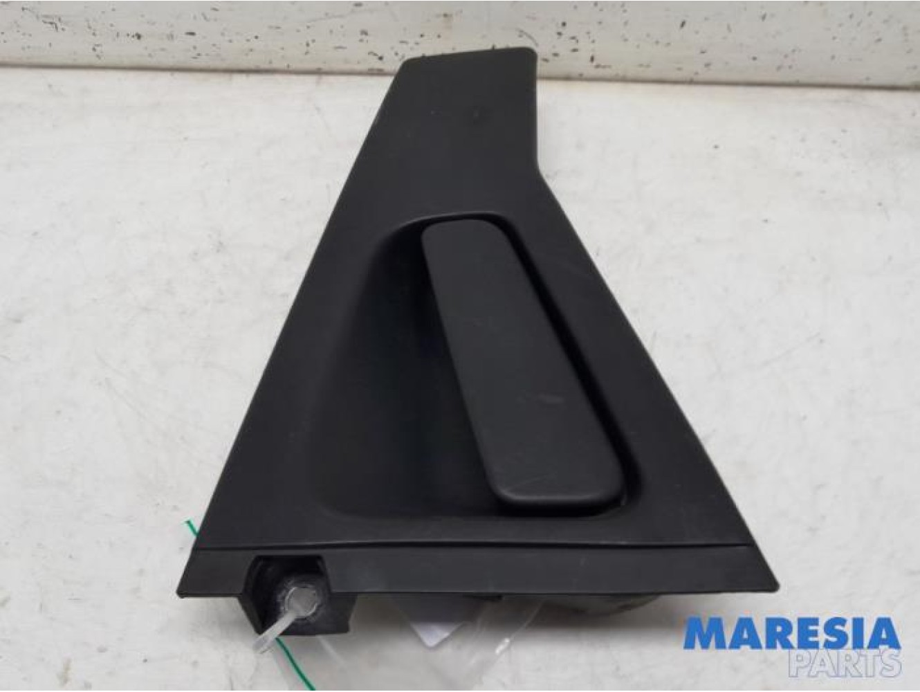 Renault - Clio - Rear door handle 4-door, right