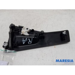 Renault - Clio - Rear door handle 4-door, right