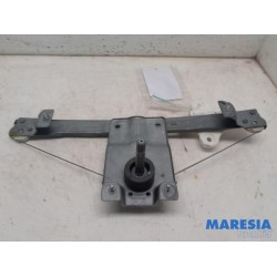 Renault - Clio - Rear door window mechanism 4-door, right